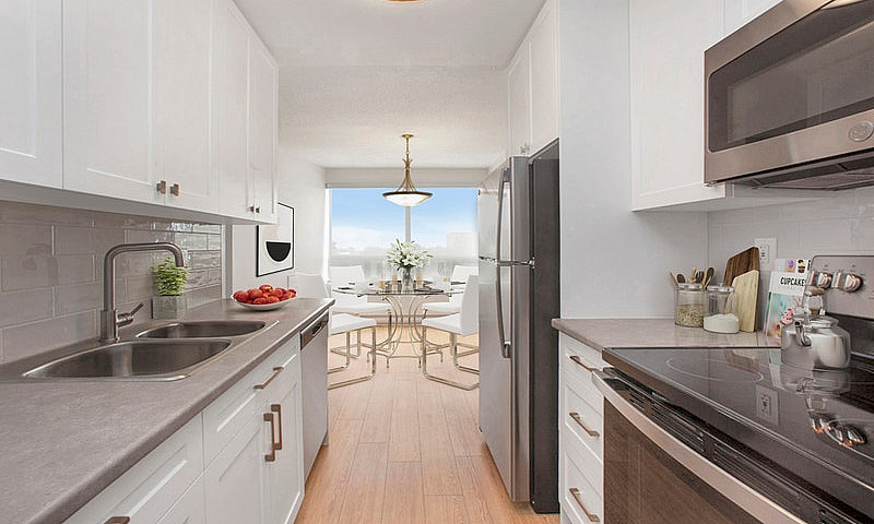 Beautiful 1 Bedroom ...
