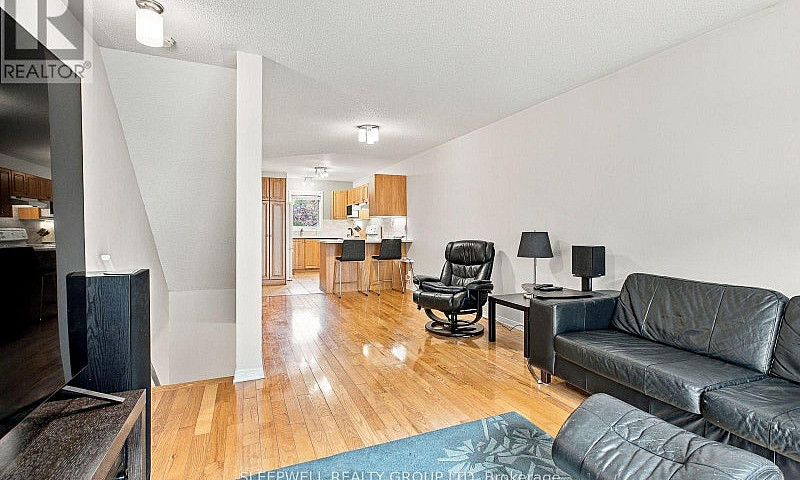 12 Maclean Street Ot...