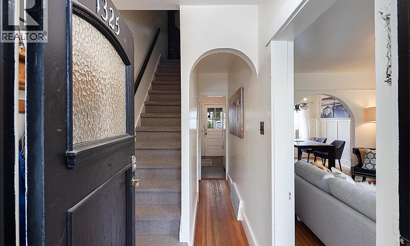 1325/27 Laburnum Str...