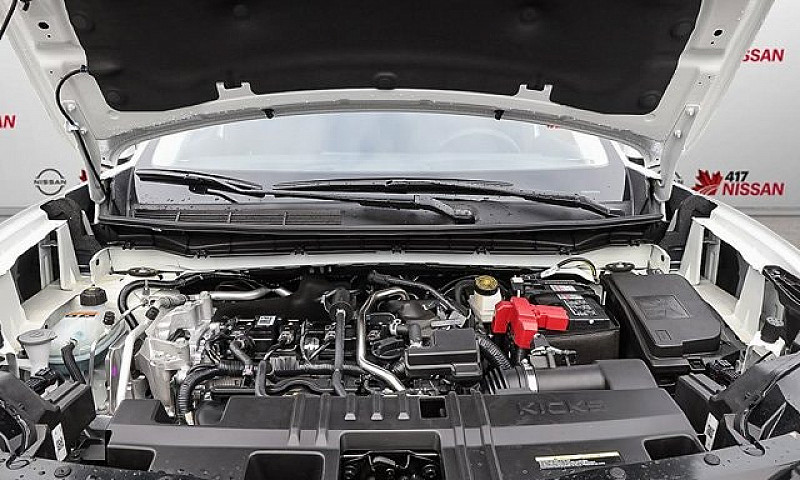 2026 Nissan Kicks Sr...