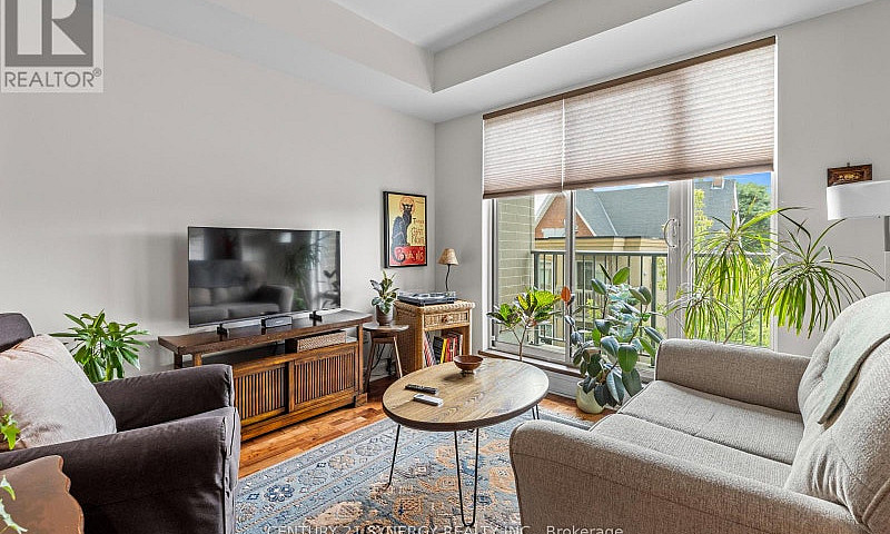501 - 200 Besserer S...