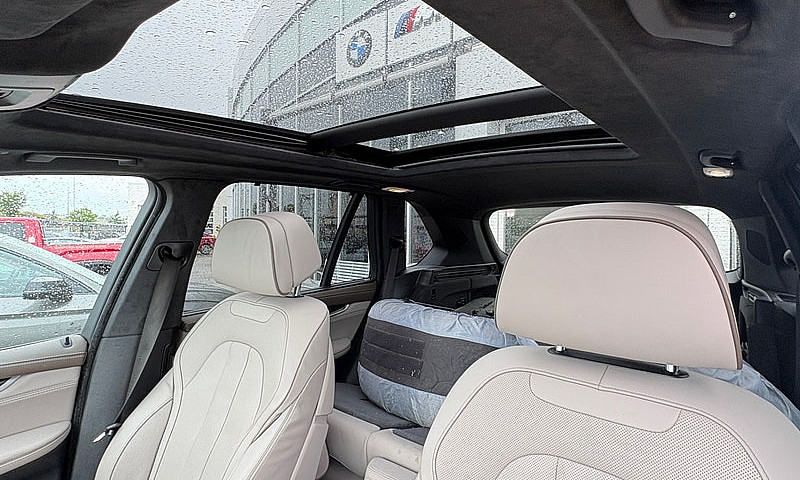 2017 Bmw X5...