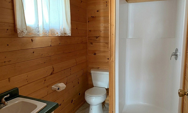 Moore Bay Condo Cabi...