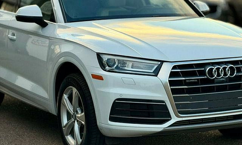 2018 Audi Q5 Progres...