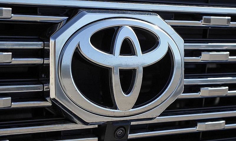 2025 Toyota Tacoma H...