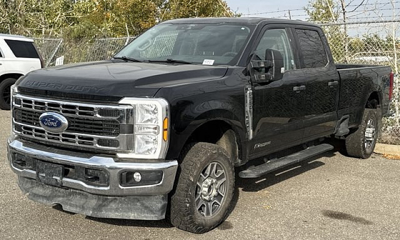 2025 Ford Super Duty...