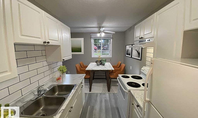 107 Village Ac Nw Ed...