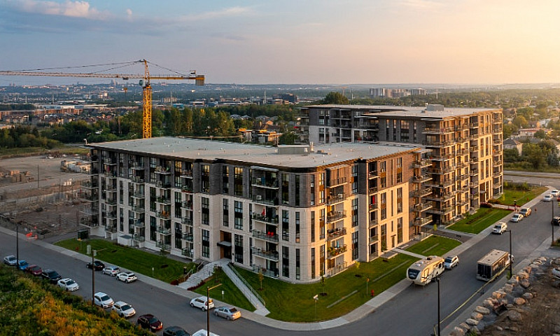 Ql14 - Condos Locati...