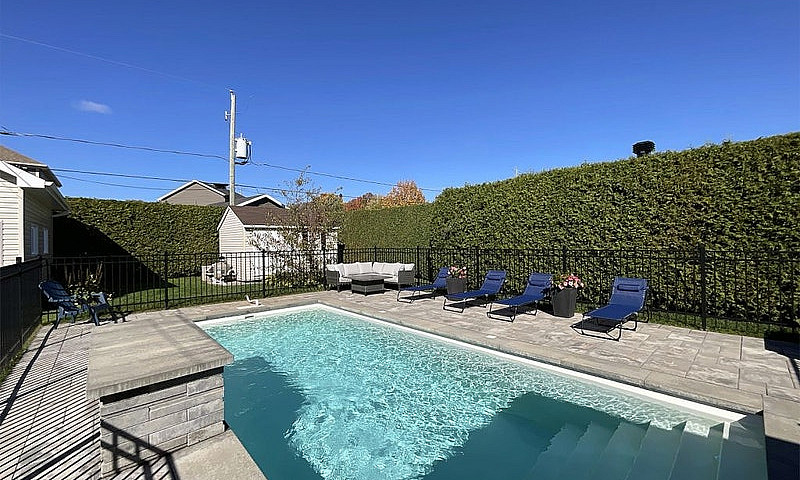 $530,000 - Bungalow ...