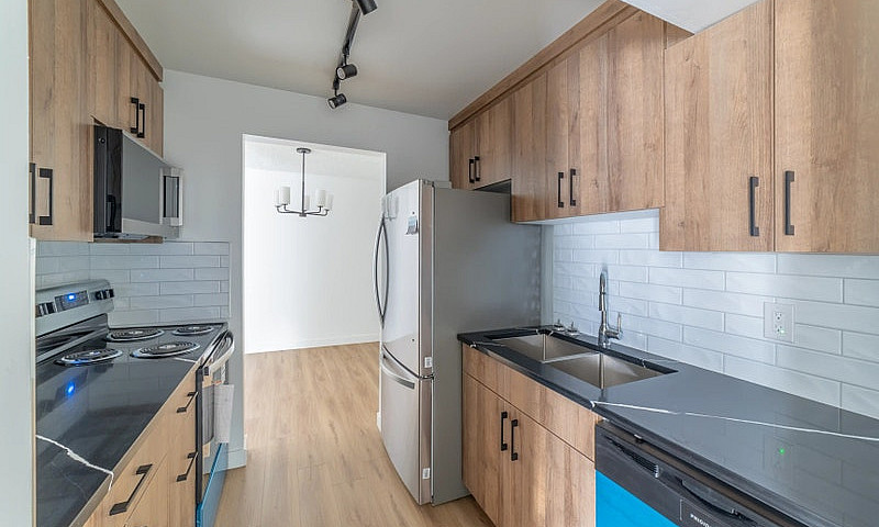 Recently Renovated T...