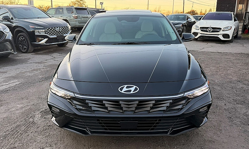 2026 Hyundai Elantra...