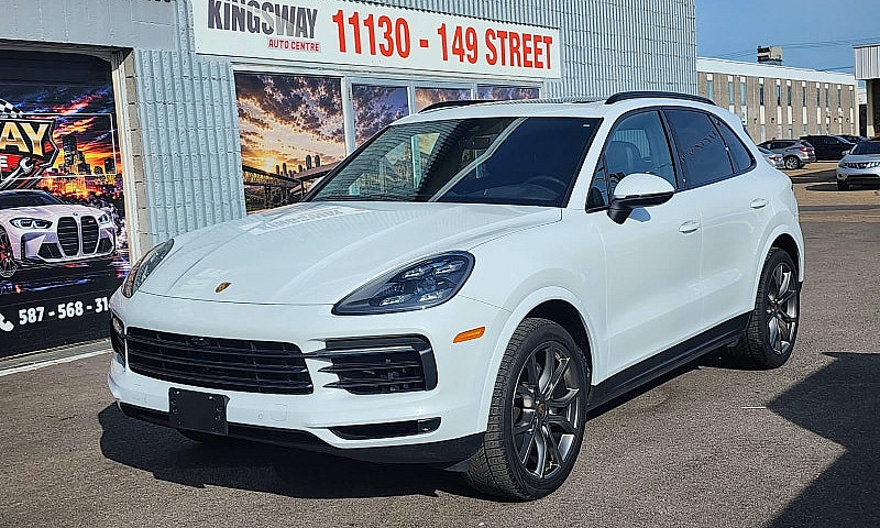 2019 Porsche Cayenne...