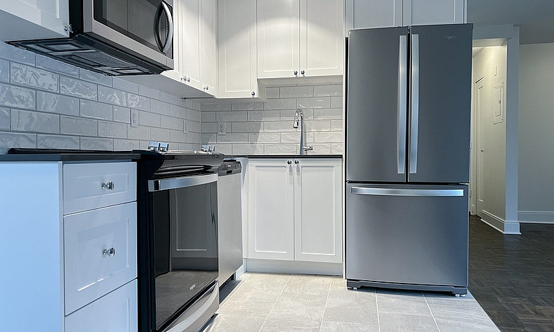 Studio Apartment For...