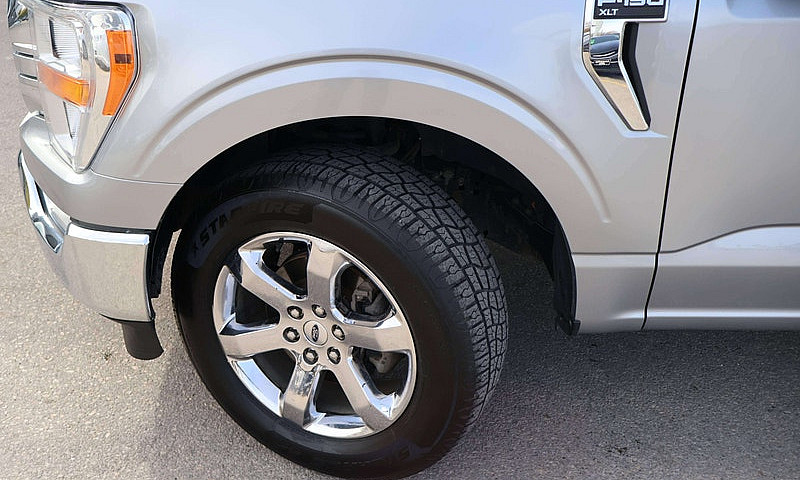 2021 Ford F-150 Xlt...