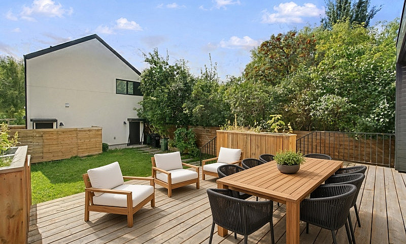 4 Bed Mckernan Luxur...