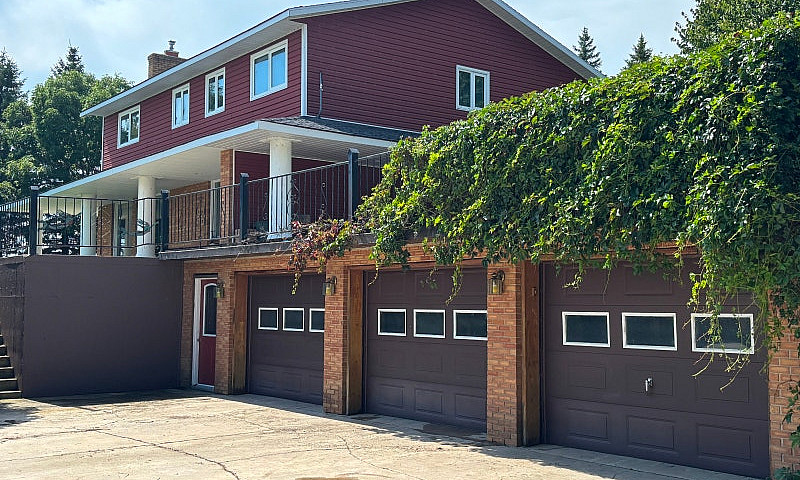 Open House Sun. 1-4 ...