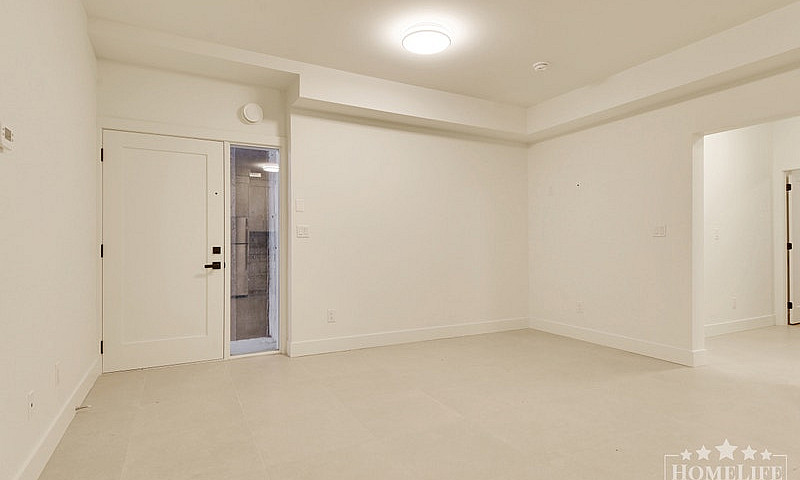 Brand-New 2-Bedroom ...