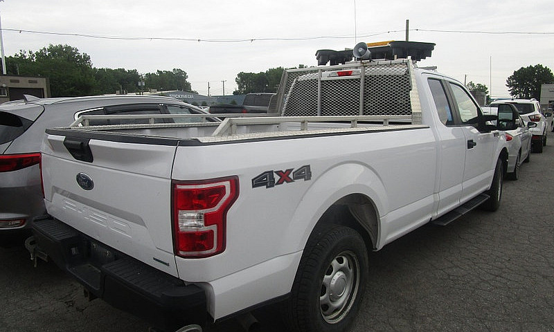 Ford F-150 Xlt Boite...