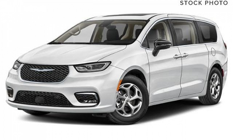 2025 Chrysler Pacifi...