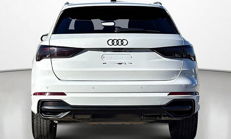 2019 Audi Q3 Progres...
