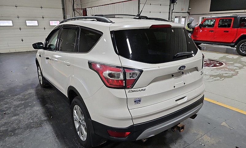 2018 Ford Escape...