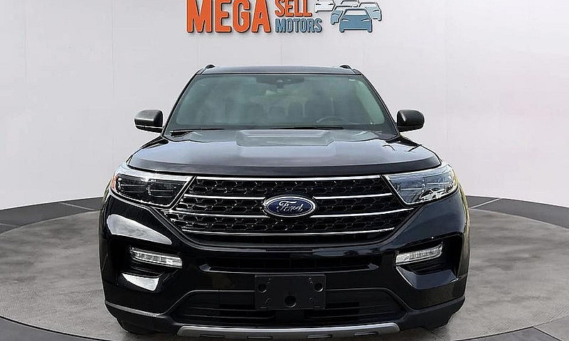 2020 Ford Explorer X...