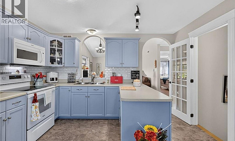 155 Kettle Creek Cou...