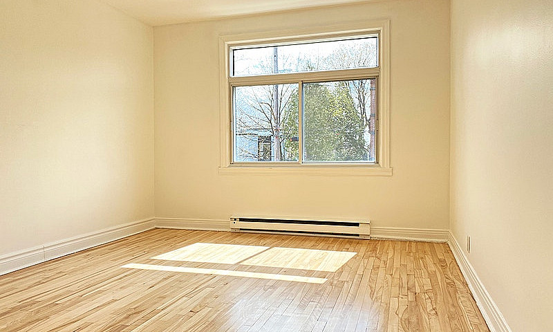 31/2,2, Chambre,Bedr...