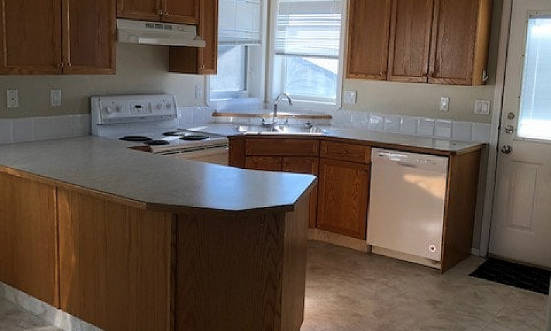 Welcome Home! 4 Bed ...