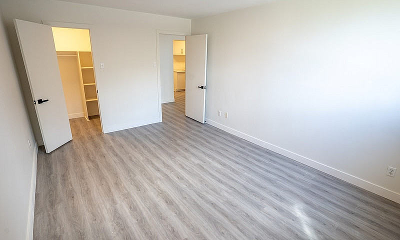 3 1/2 Style Condo, À...