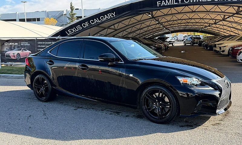 2016 Lexus Is 300...