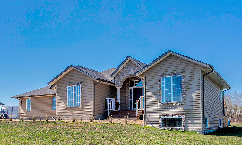 Custom Built 1495 Sq...