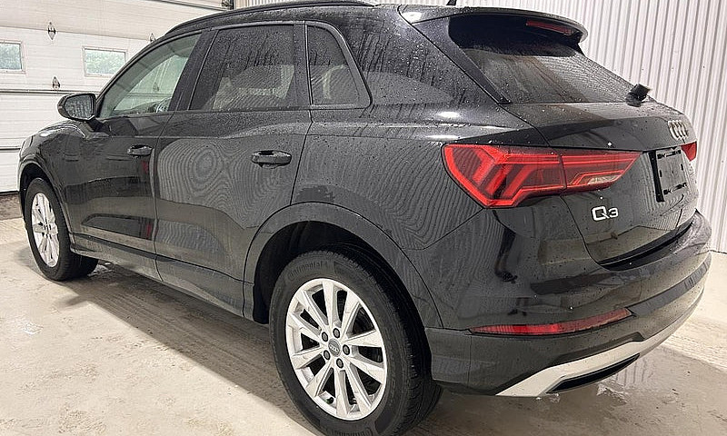 Audi Q3 Komfort 45 T...