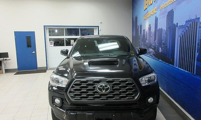 Toyota Tacoma 2021 T...