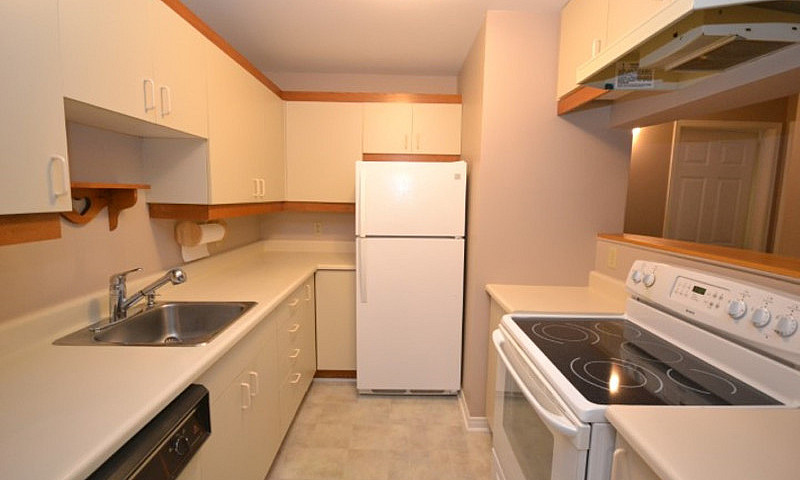 21-043 Nice 2 Bedroo...