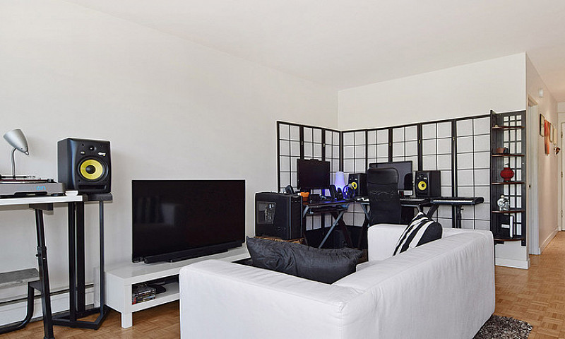 Crestview Terrace - ...