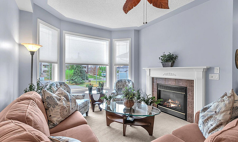 Just Listed!! 2 Bdrm...
