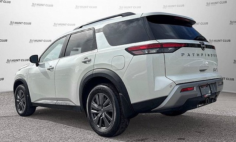 2024 Nissan Pathfind...