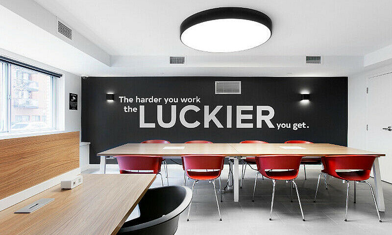 March - 2 Bedrooms (...