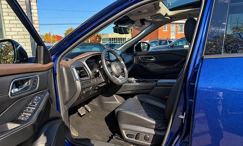 2023 Nissan Rogue Pl...