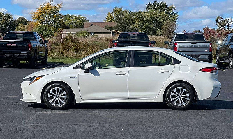 2021 Toyota Corolla ...