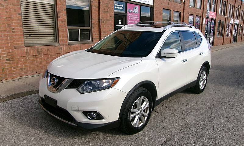 2015 Nissan Rogue Sv...