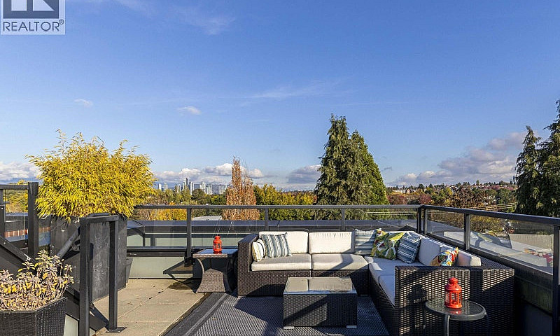 3445 Porter Street V...