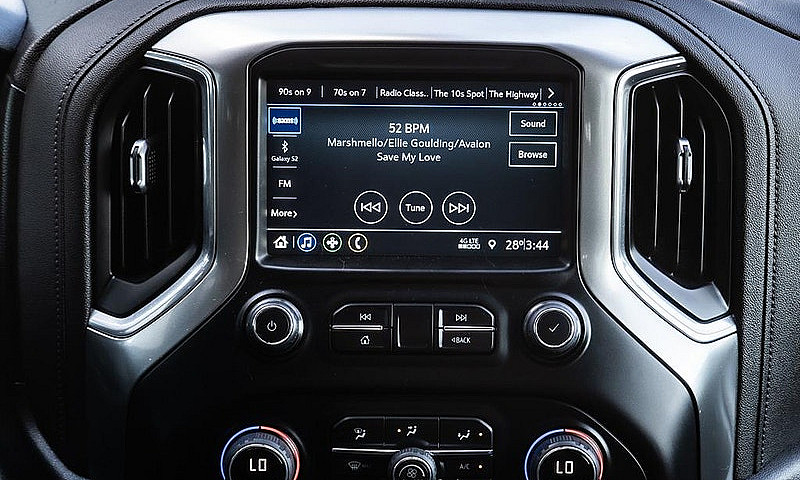 2021 Chevrolet Silve...