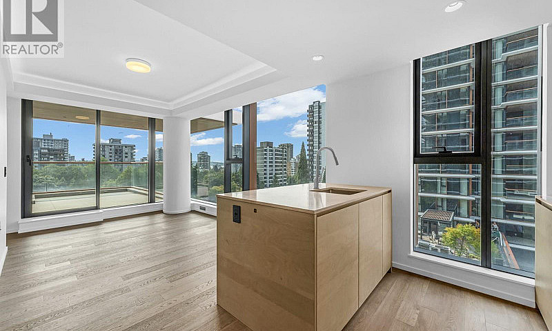 1002 1408 Robson Str...