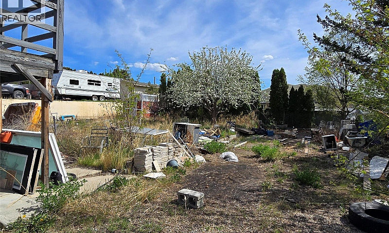 1528 Valleyview Cres...