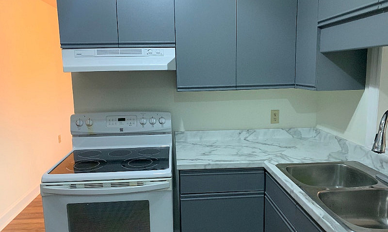 New Price! 2 Bdr, 2 ...