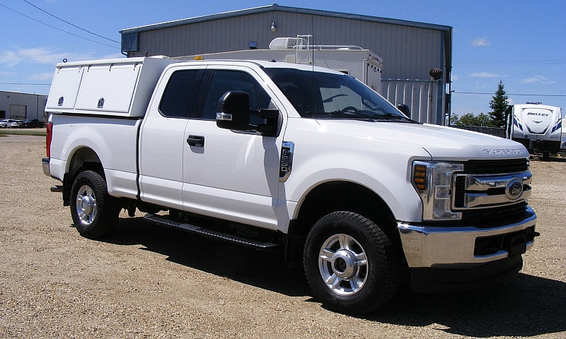2019 Ford F250 Xlt--...