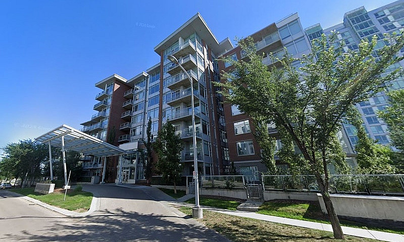 1 Bedroom Luxury Con...