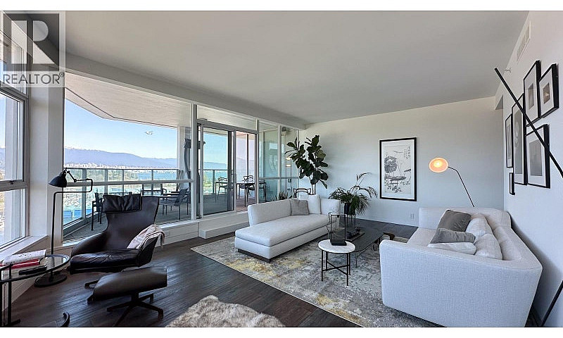 Ph4 1777 Bayshore Dr...